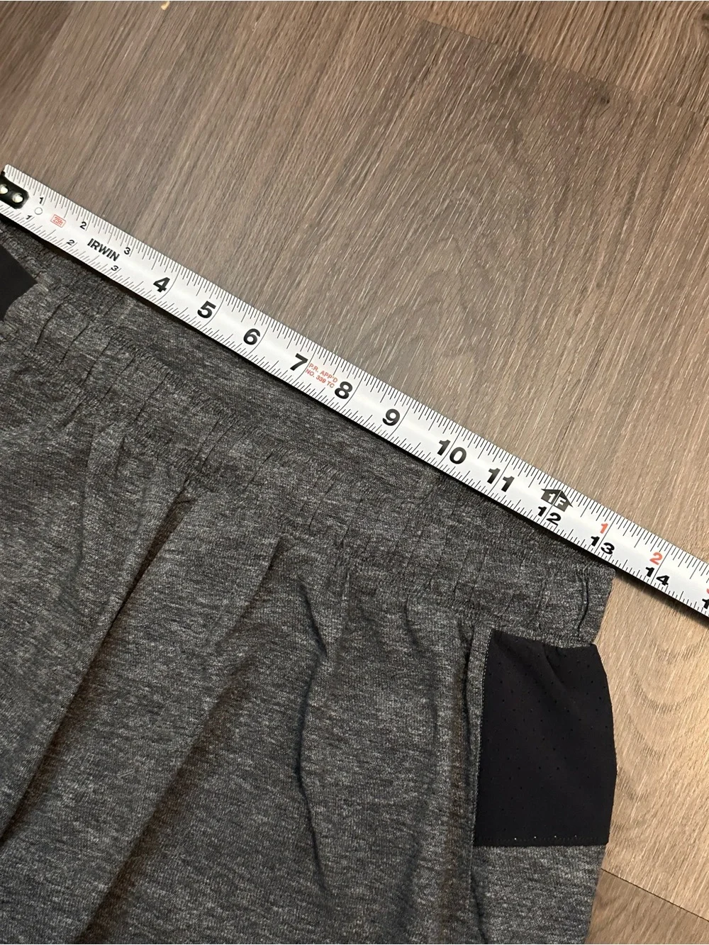 Lululemon Surge Shorts - Picture 5 of 6